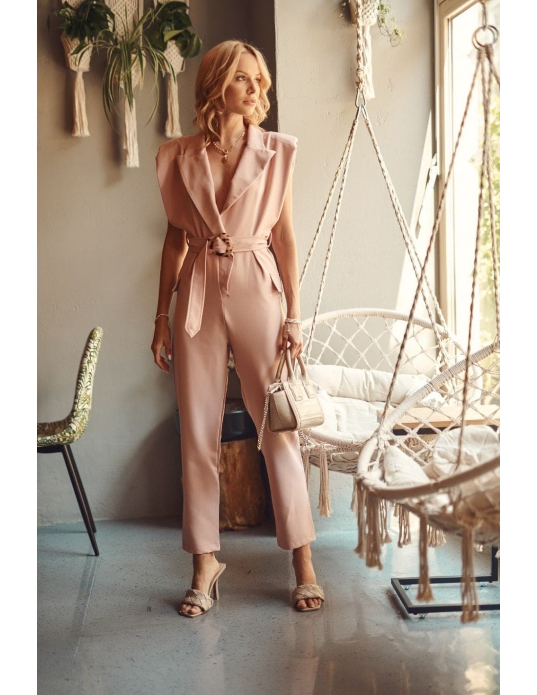 Elegant powder jumpsuit with a collar FG573 - Online store - Boutique